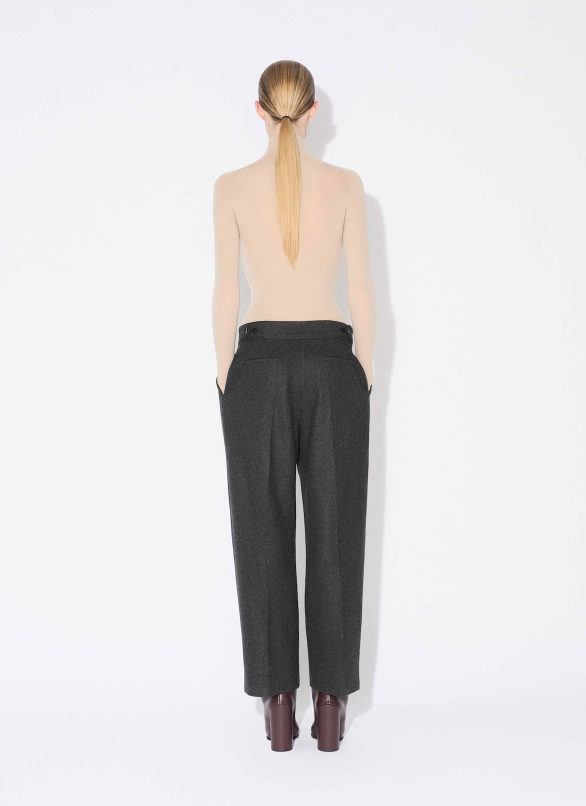 HIGH NECK SECOND-SKIN KNIT BODYSUIT ALAÏA MASTIC HIGH NECK SECOND-SKIN KNIT BODYSUIT